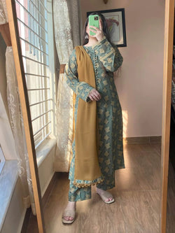 Mahraab (READY TO WEAR)
