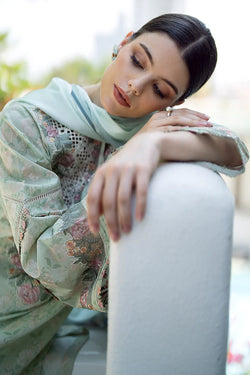 Midnight Dahlia |  Premium Lawn 3PC