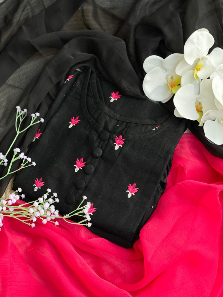 Black Art – Embroidered (READY TO WEAR)