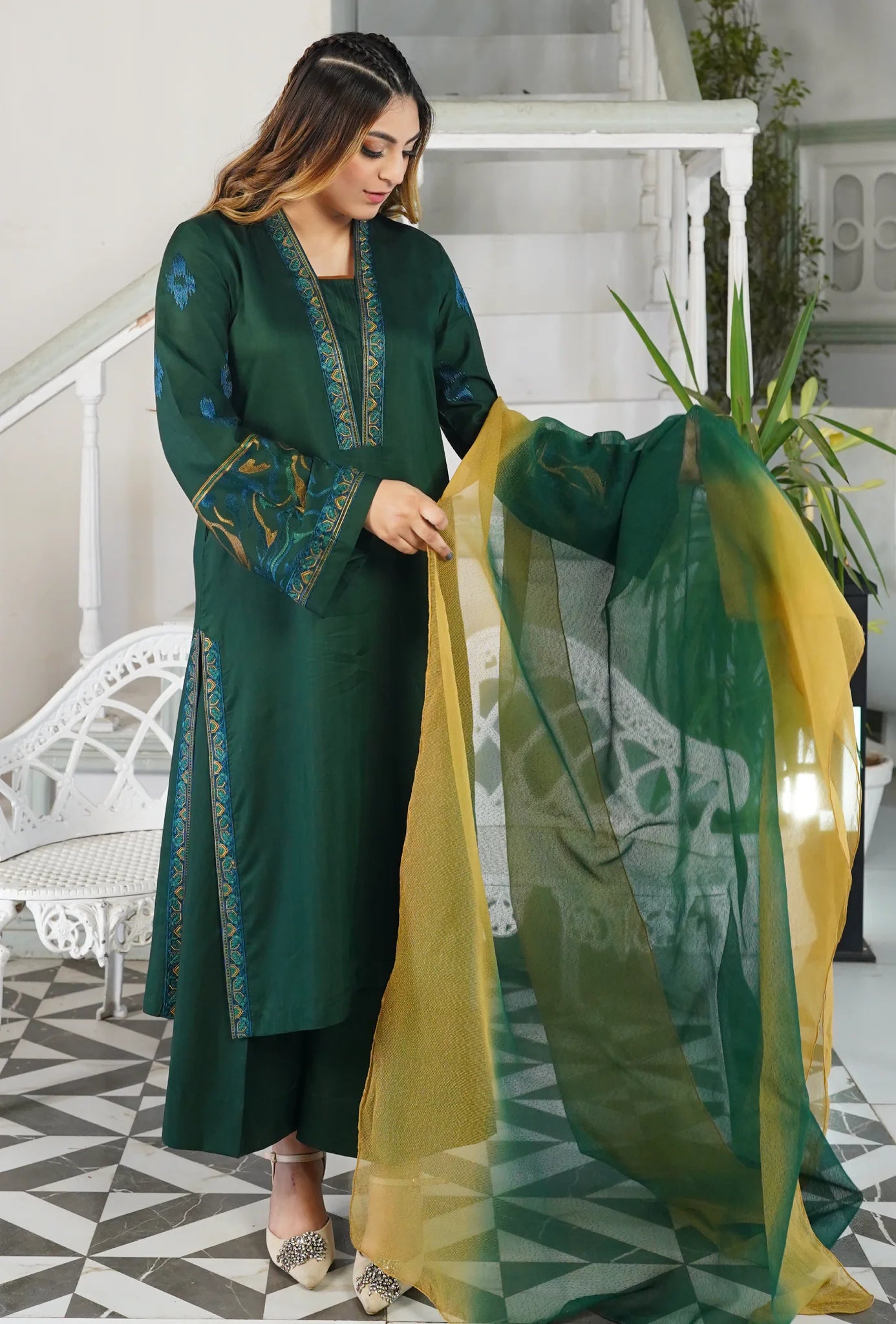 Noor e Shaam - Embroidered Lawn 3PC
